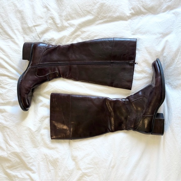 Born Crown Shoes - Born Crown Brown leather boots size 38